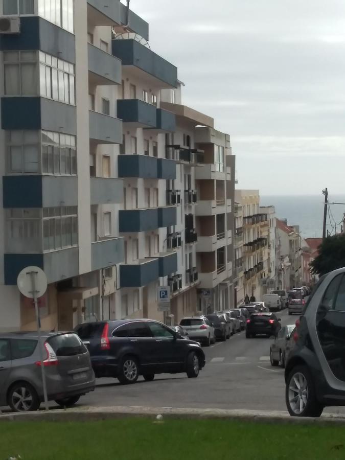 Apartamento Blue Dream Sesimbra Bagian luar foto